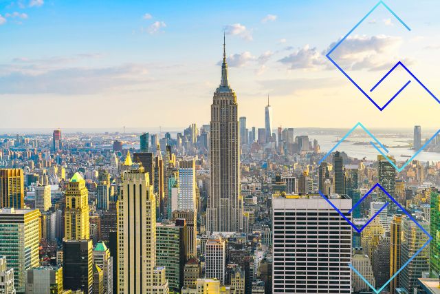 New York Car Shipping Services Skyline of New York City, ideal for illustrating services related to New York car shipping.