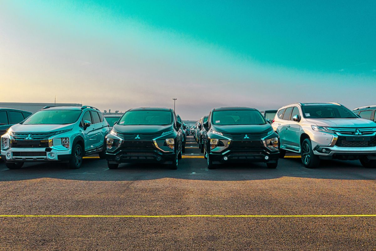 Used Car Dealerships Near Me - Car Shipping After You Choose